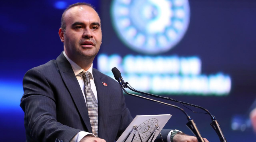 Bakan Kacır: 'Sanayicilerimizi Desteklemeye Devam Edeceğiz'