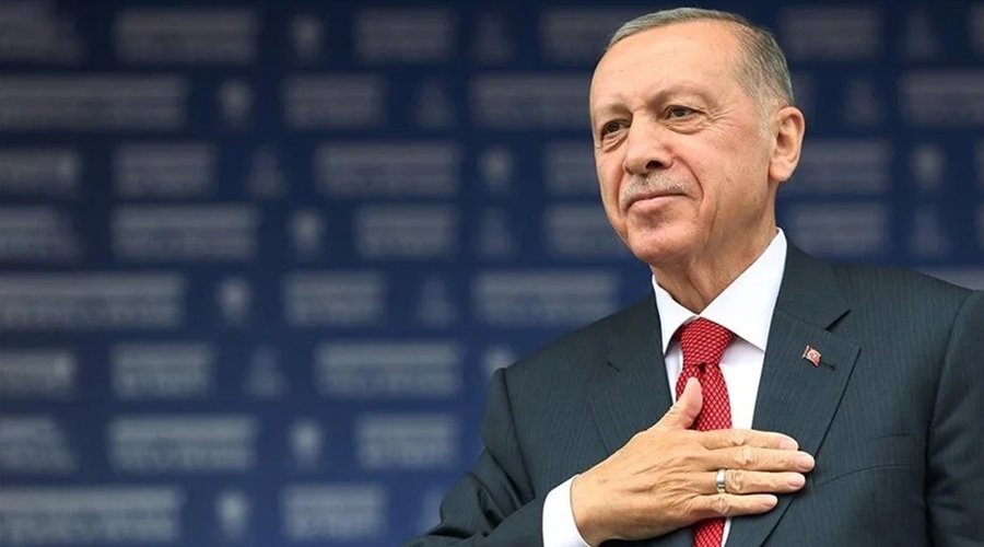 Burkay: "Türkiye Yüzyılı Hedefleri İçin Var Gücümüzle Çalışacağız."
