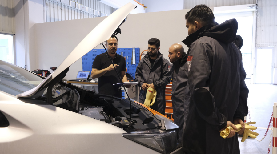 Hibrit ve Elektrikli Taşıtlar Teknolojisindeki İstihdama BUTGEM Desteği
